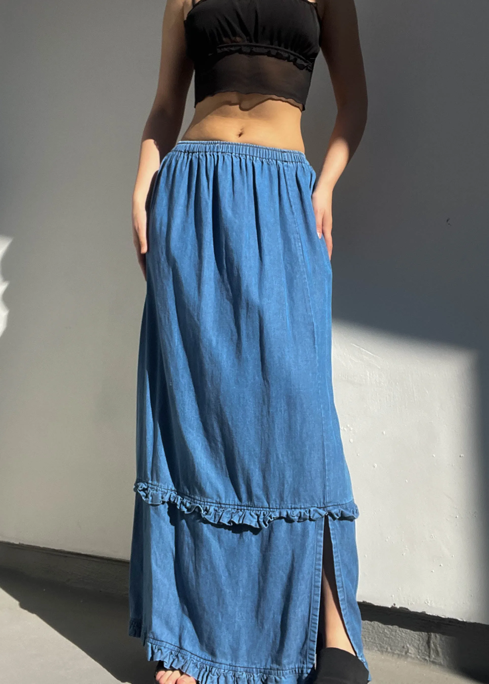 90's Denim Maxi Skirt (XS)