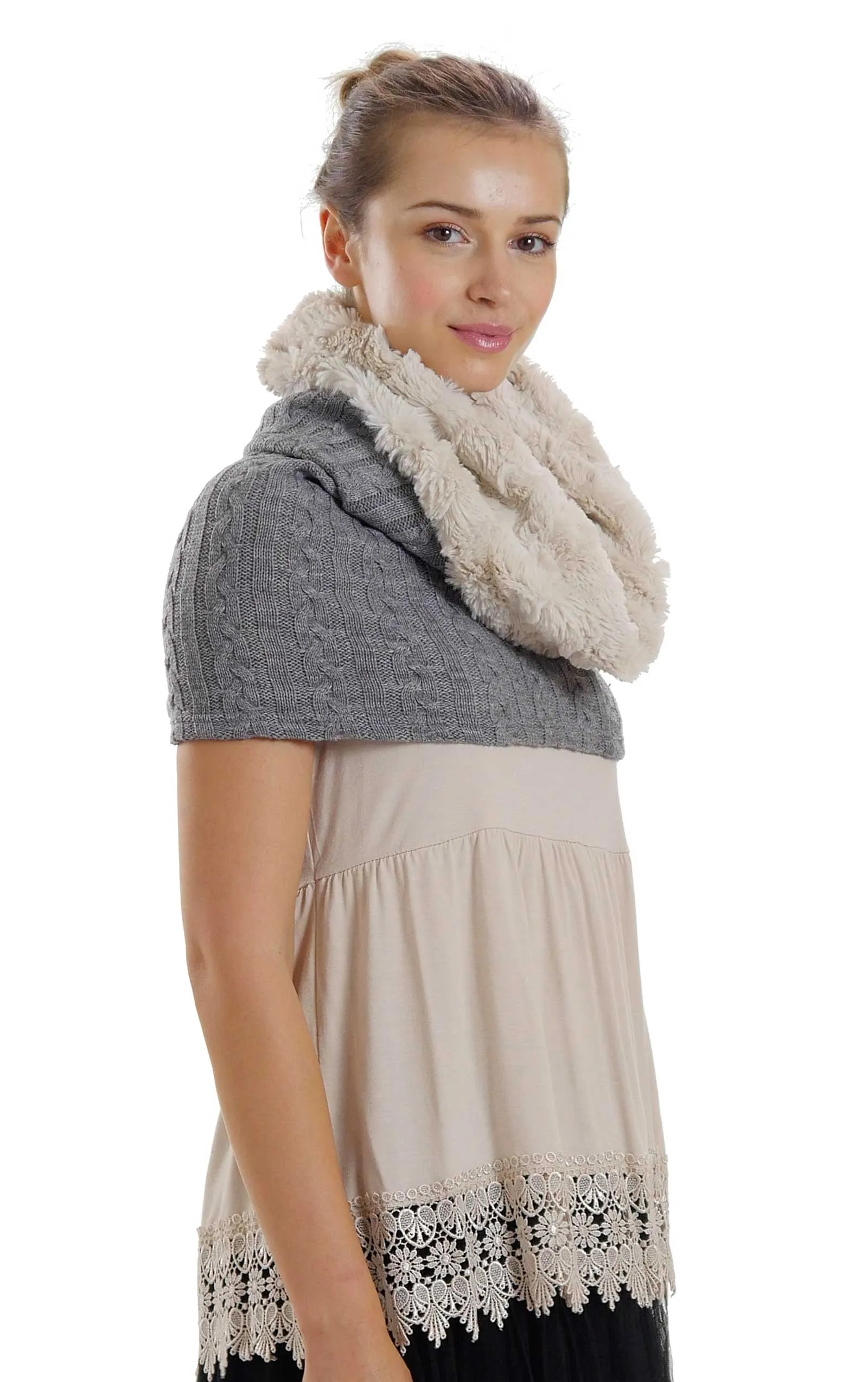 Faux fur Neck Warmer with Shoulder Covered Cable Knit Capelet