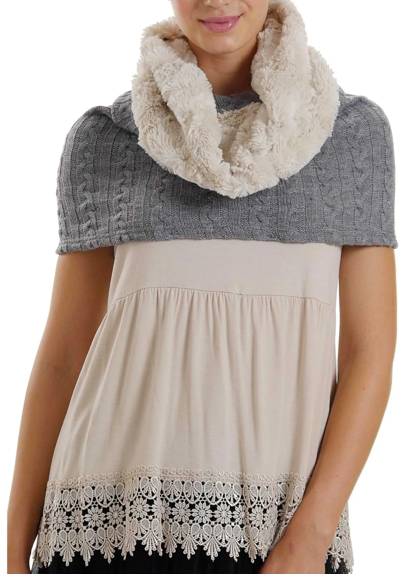 Faux fur Neck Warmer with Shoulder Covered Cable Knit Capelet