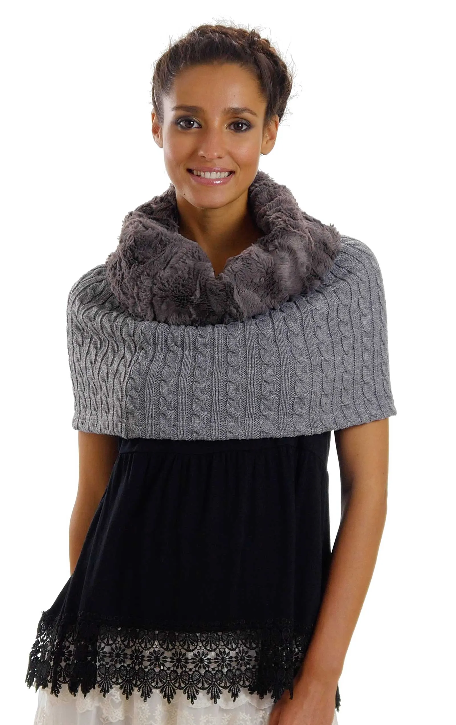 Faux fur Neck Warmer with Shoulder Covered Cable Knit Capelet