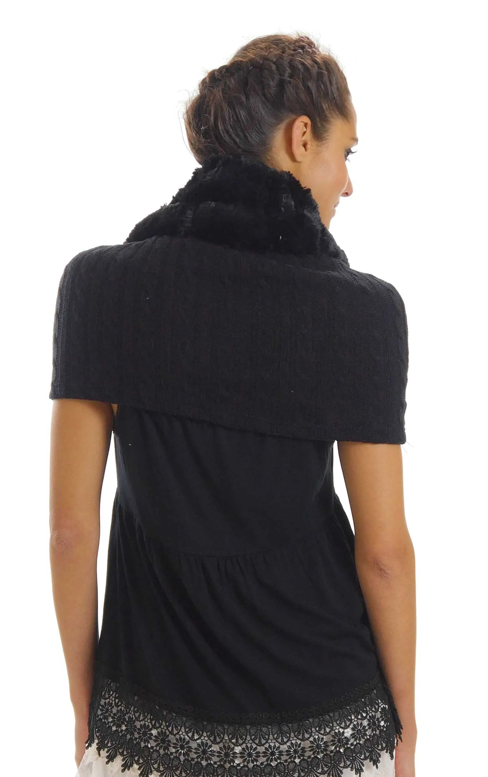 Faux fur Neck Warmer with Shoulder Covered Cable Knit Capelet