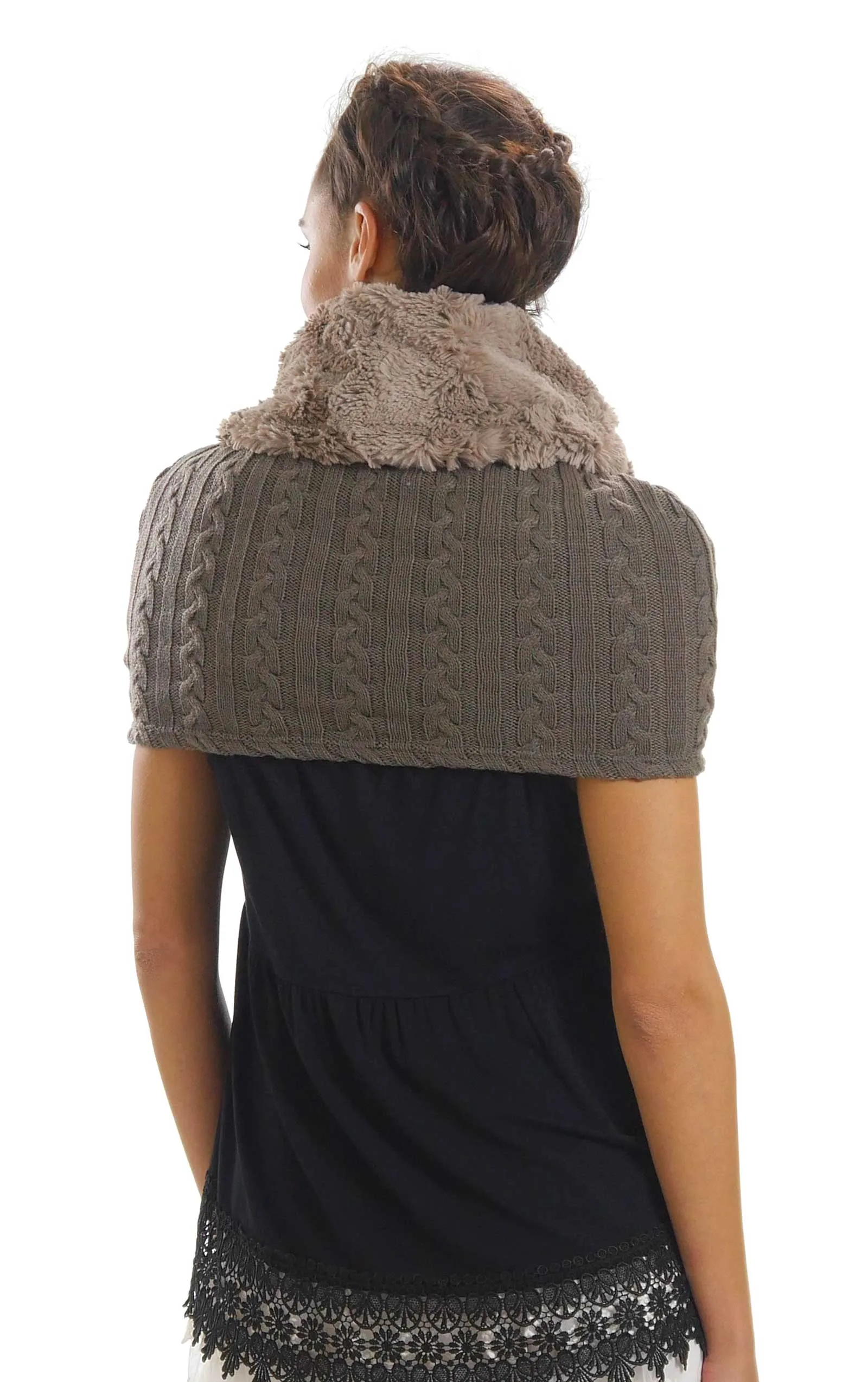 Faux fur Neck Warmer with Shoulder Covered Cable Knit Capelet