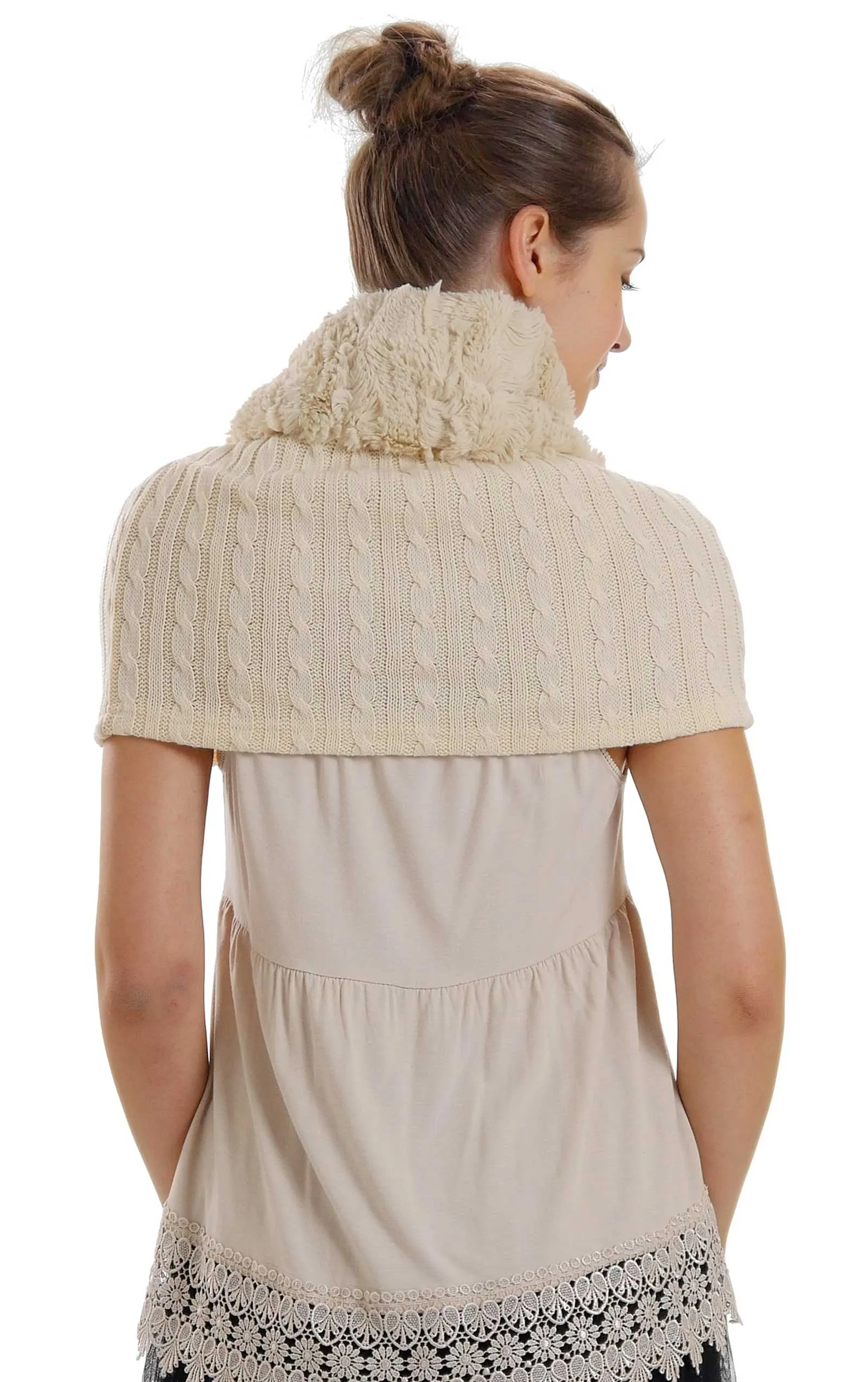 Faux fur Neck Warmer with Shoulder Covered Cable Knit Capelet